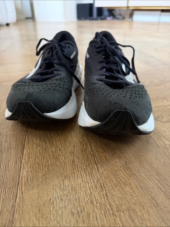 Brooks Adrenaline 24 GTS Men’s Black and White Running Sneakers main image 12